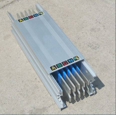 密集型绝缘母线槽